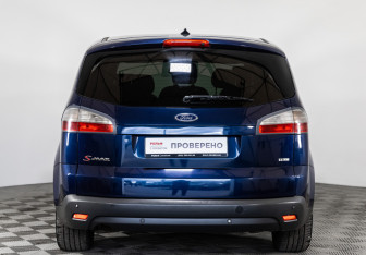 Подержанный автомобиль Ford S-MAX 2008 года (6 фото)