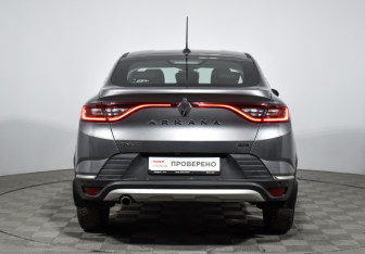 Подержанный автомобиль Renault Arkana 2019 года (6 фото)