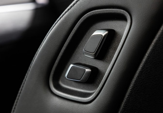 Подержанный автомобиль Geely Tugella 2024 года (32 фото)