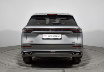 Подержанный автомобиль Jaecoo J8 2024 года (6 фото)