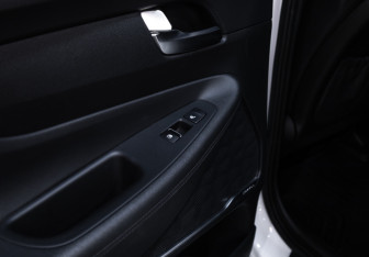 Подержанный автомобиль Hyundai Santa Fe 2020 года (29 фото)
