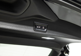 Подержанный автомобиль BMW X5 2020 года (29 фото)