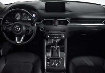 Подержанный автомобиль Mazda CX-5 2021 года (16 фото)