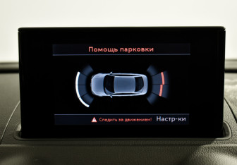 Подержанный автомобиль Audi A3 Sedan 2016 года (15 фото)