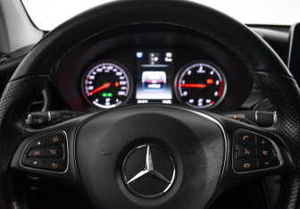 Подержанный автомобиль Mercedes-Benz GLC Coupe 2019 года (17 фото)