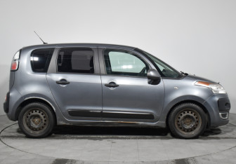 Подержанный автомобиль Citroen C3 Picasso 2009 года (4 фото)