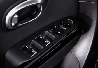 Подержанный автомобиль Kia Soul 2017 года (16 фото)