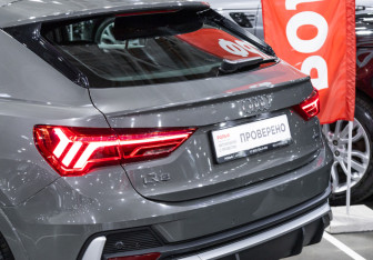 Подержанный автомобиль Audi Q3 Sportback 2020 года (16 фото)