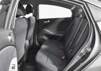 Подержанный автомобиль Hyundai Solaris Sedan 2016 года (12 фото)