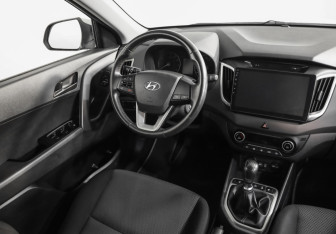 Подержанный автомобиль Hyundai Creta 2018 года (9 фото)