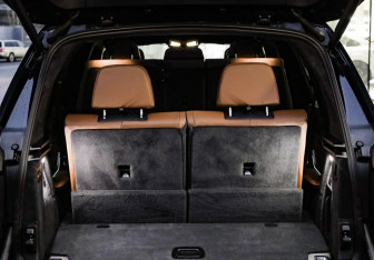 Подержанный автомобиль BMW X7 2019 года (38 фото)