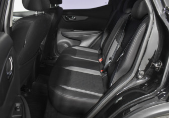 Подержанный автомобиль Nissan Qashqai 2019 года (11 фото)