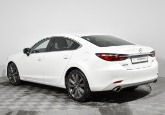 Подержанный автомобиль Mazda 6 Sedan 2018 года (7 фото)