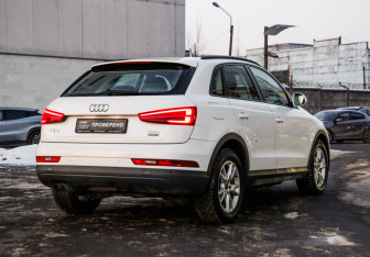 Подержанный автомобиль Audi Q3 2016 года (7 фото)