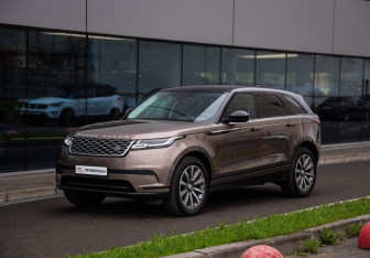 Подержанный автомобиль Land Rover Range Rover Velar 2018 года (3 фото)