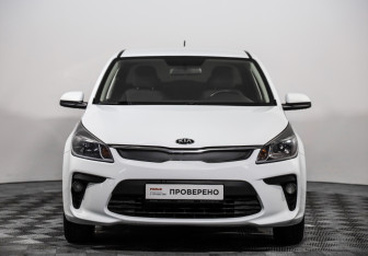 Подержанный автомобиль Kia Rio Sedan 2017 года (2 фото)