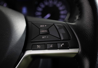 Подержанный автомобиль Nissan X-Trail 2021 года (11 фото)