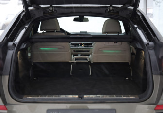 Подержанный автомобиль BMW X6 2021 года (33 фото)