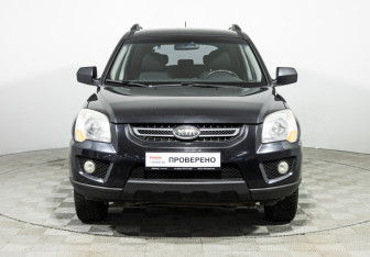 Подержанный автомобиль Kia Sportage 2009 года (2 фото)
