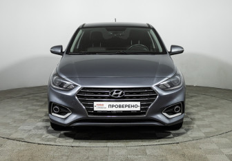 Подержанный автомобиль Hyundai Solaris Sedan 2017 года (2 фото)