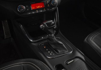 Подержанный автомобиль Kia Ceed Wagon 2014 года (17 фото)
