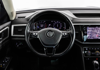 Подержанный автомобиль Volkswagen Teramont 2019 года (13 фото)
