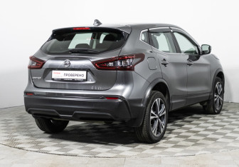 Подержанный автомобиль Nissan Qashqai 2021 года (5 фото)