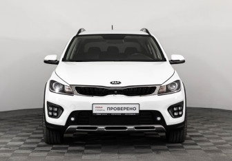 Подержанный автомобиль Kia Rio Hatchback 2018 года (2 фото)