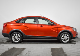 Подержанный автомобиль LADA (ВАЗ) Vesta Sedan 2021 года (4 фото)