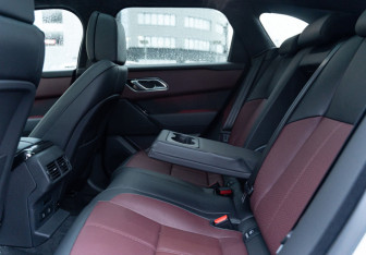 Новый Land Rover Range Rover Velar 2025 (14 фото)