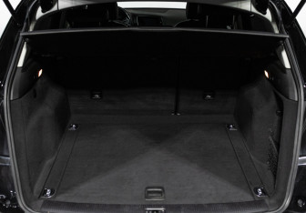 Подержанный автомобиль Audi Q5 2014 года (16 фото)