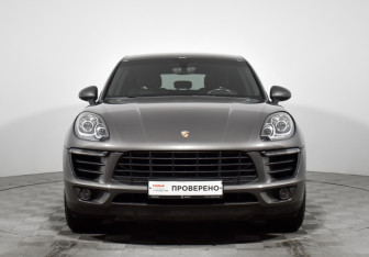 Подержанный автомобиль Porsche Macan 2014 года (2 фото)