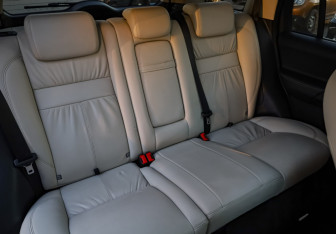 Подержанный автомобиль Land Rover Freelander 2011 года (25 фото)