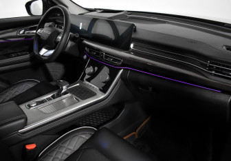 Подержанный автомобиль Exeed VX 2023 года (16 фото)