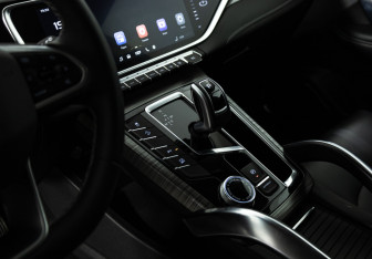 Подержанный автомобиль Geely Atlas Pro 2024 года (19 фото)