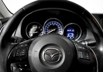 Подержанный автомобиль Mazda 6 Sedan 2013 года (18 фото)