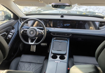 Подержанный автомобиль Voyah Free 2023 года (34 фото)