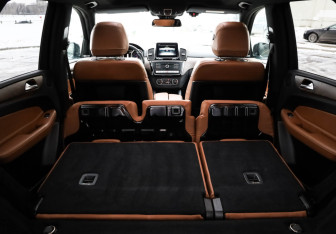 Подержанный автомобиль Mercedes-Benz GLE 2017 года (32 фото)