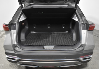 Подержанный автомобиль Omoda C5 2023 года (23 фото)