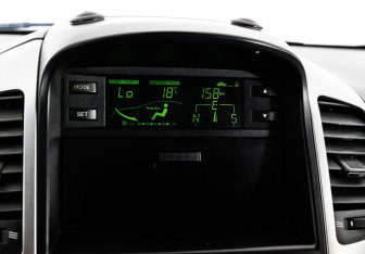 Подержанный автомобиль Chevrolet Captiva 2008 года (13 фото)