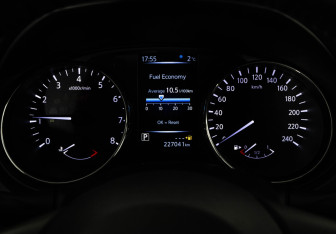 Подержанный автомобиль Nissan X-Trail 2018 года (26 фото)