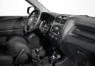 Подержанный автомобиль Kia Sportage 2009 года (13 фото)