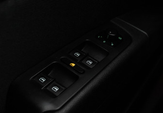 Подержанный автомобиль Skoda Superb Liftback 2014 года (16 фото)