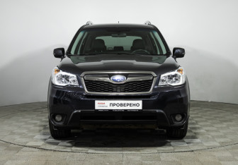 Подержанный автомобиль Subaru Forester Suv 2014 года (2 фото)