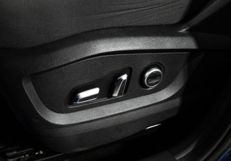 Подержанный автомобиль Chery Tiggo 8 Pro Max 2023 года (24 фото)