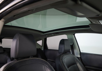 Подержанный автомобиль Nissan Qashqai 2012 года (24 фото)