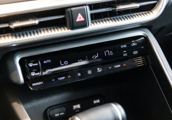 Новый Kia K5 2025 (15 фото)