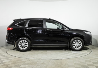 Подержанный автомобиль Haval M6 2024 года (4 фото)