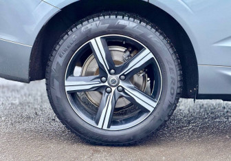 Подержанный автомобиль Volvo XC60 2019 года (8 фото)