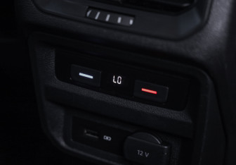 Подержанный автомобиль Volkswagen Tiguan 2019 года (24 фото)